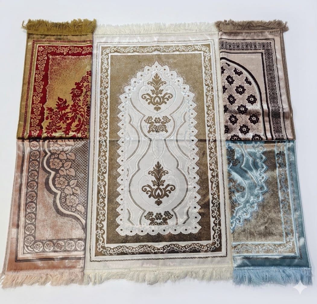 Janamaz Prayer Mat – Premium Silk-Blend Islamic Prayer Rug (70 x 110 cm)